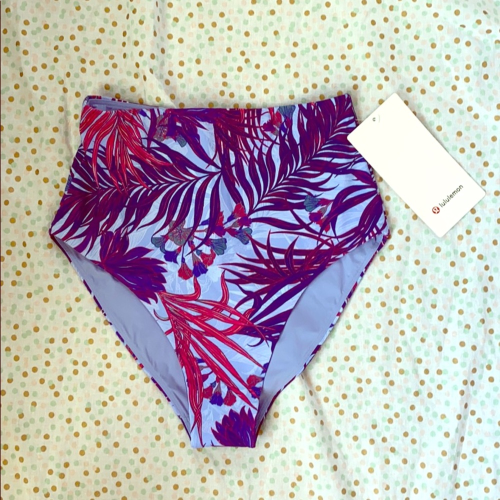 Lululemon Deep Sea HW Med Bottom